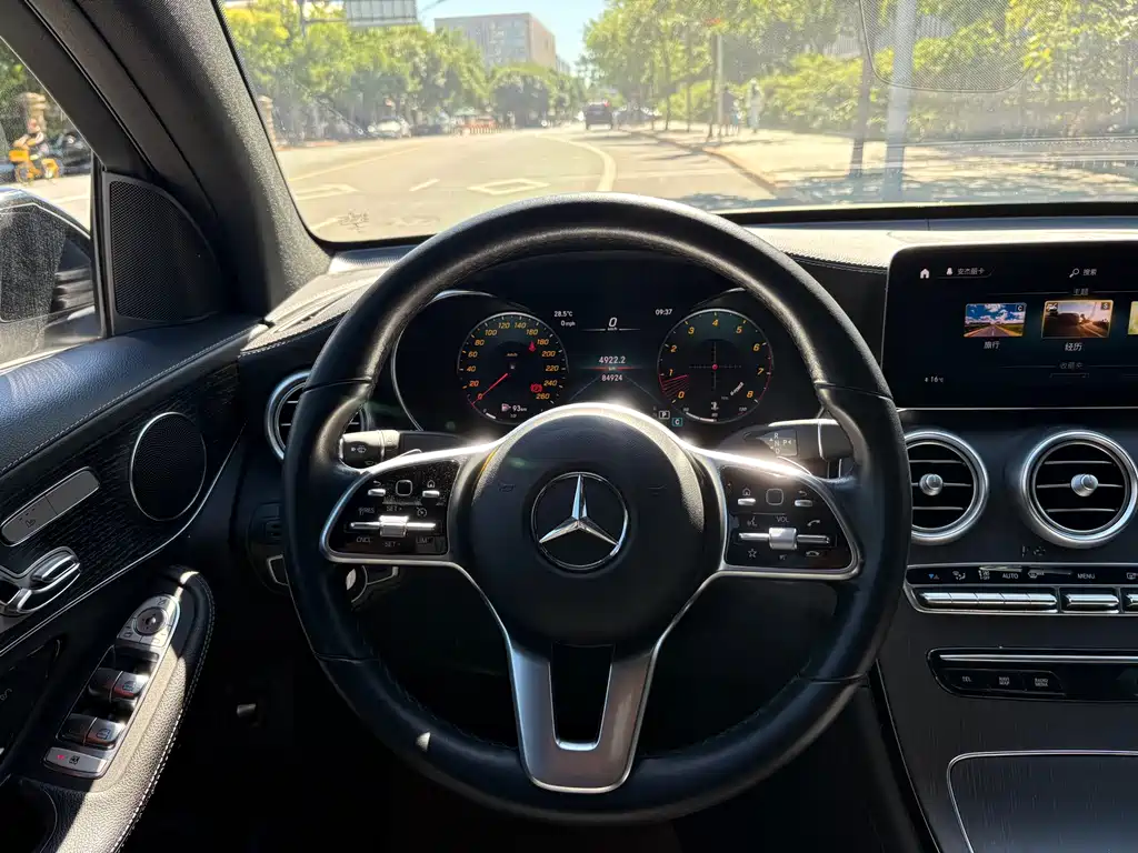 Mercedes-Benz GLC Coupe 2021 — фото 12