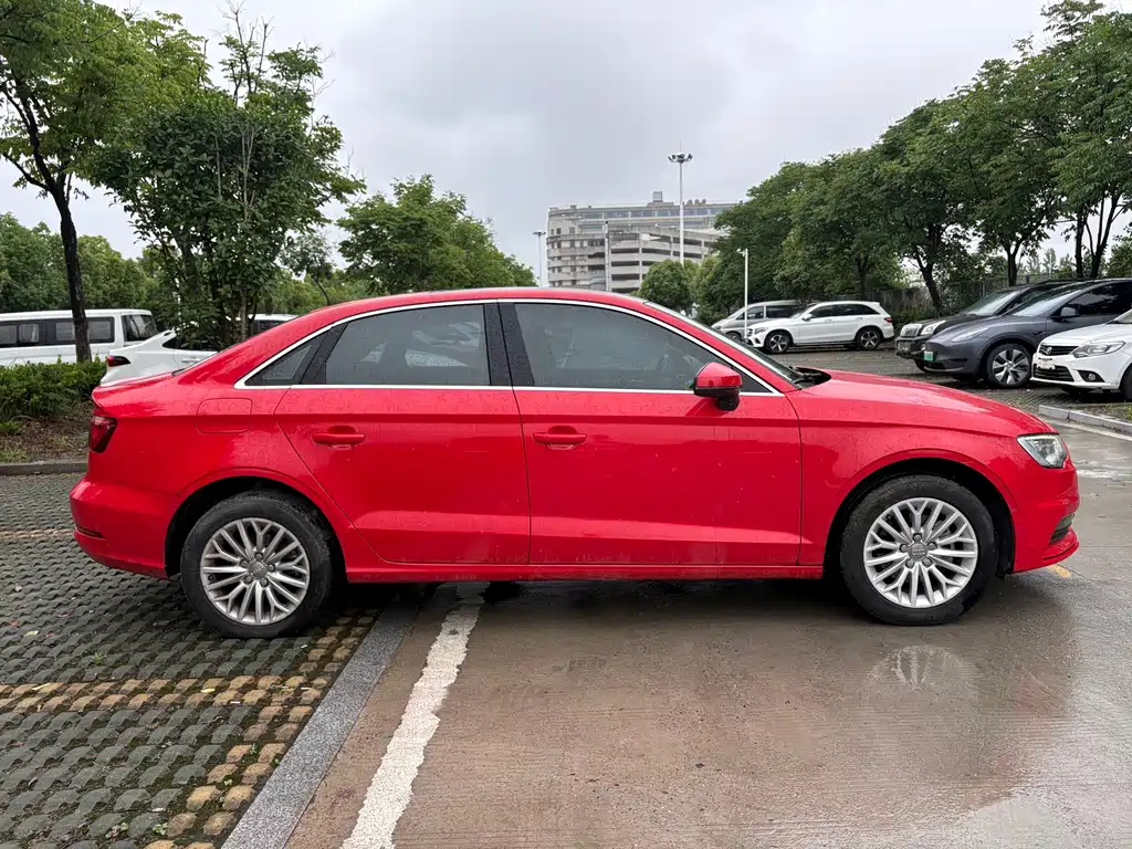 Audi A3 2015 — фото 4