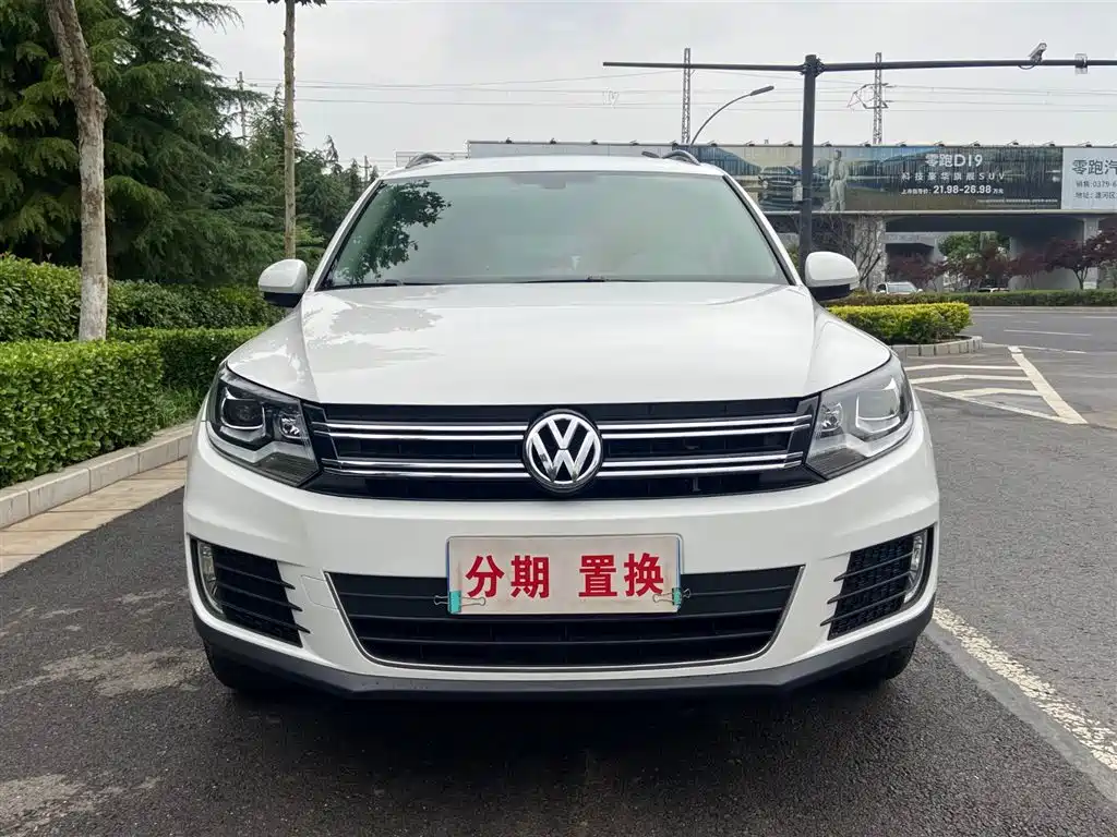Volkswagen Tiguan 2015 — фото 2