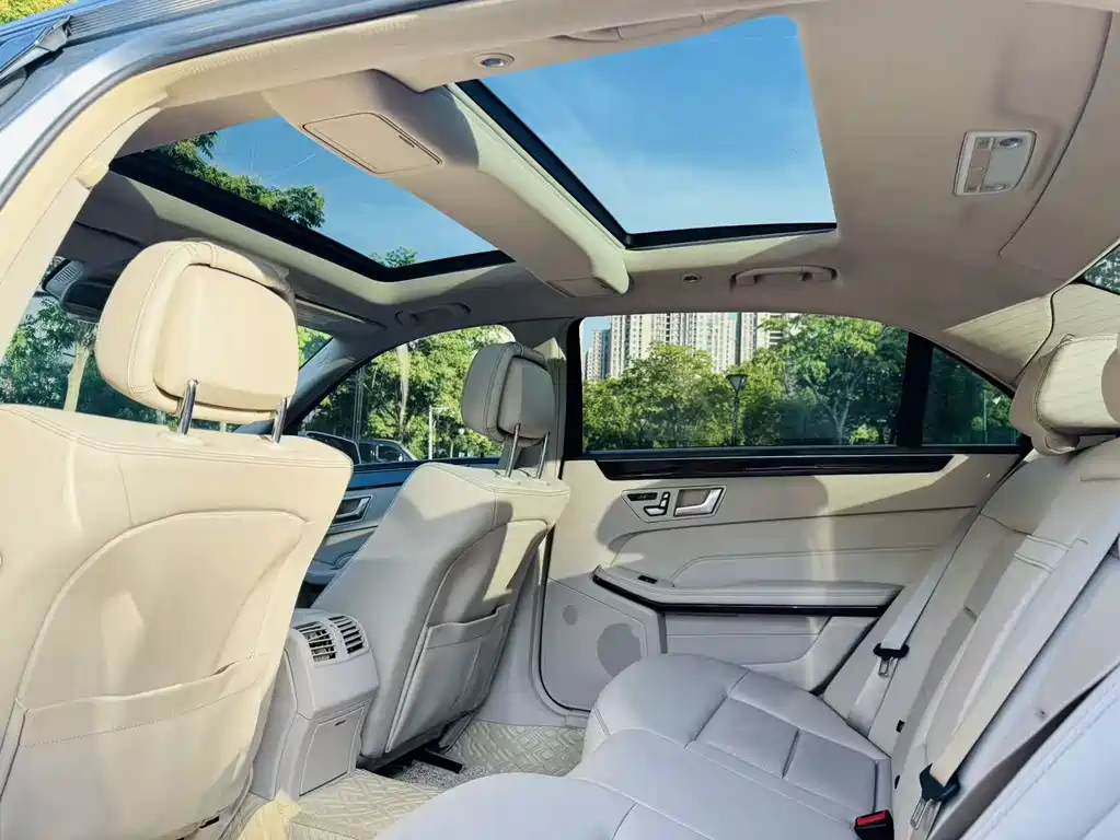Mercedes-Benz E-Class 2014 — фото 12