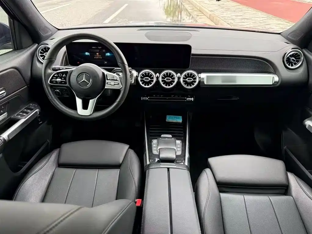 Mercedes-Benz GLB 2020 — фото 8