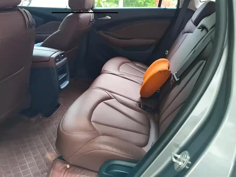 Buick Envision Plus 2019 — фото 11