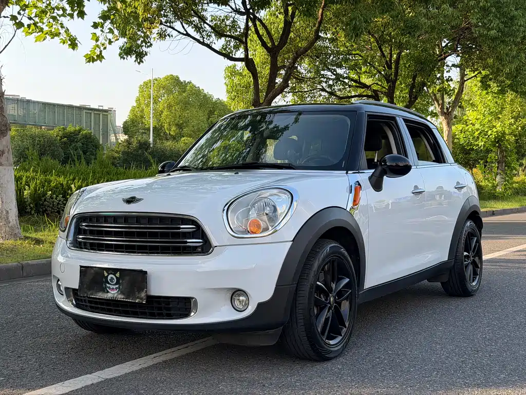 MINI Countryman 2016