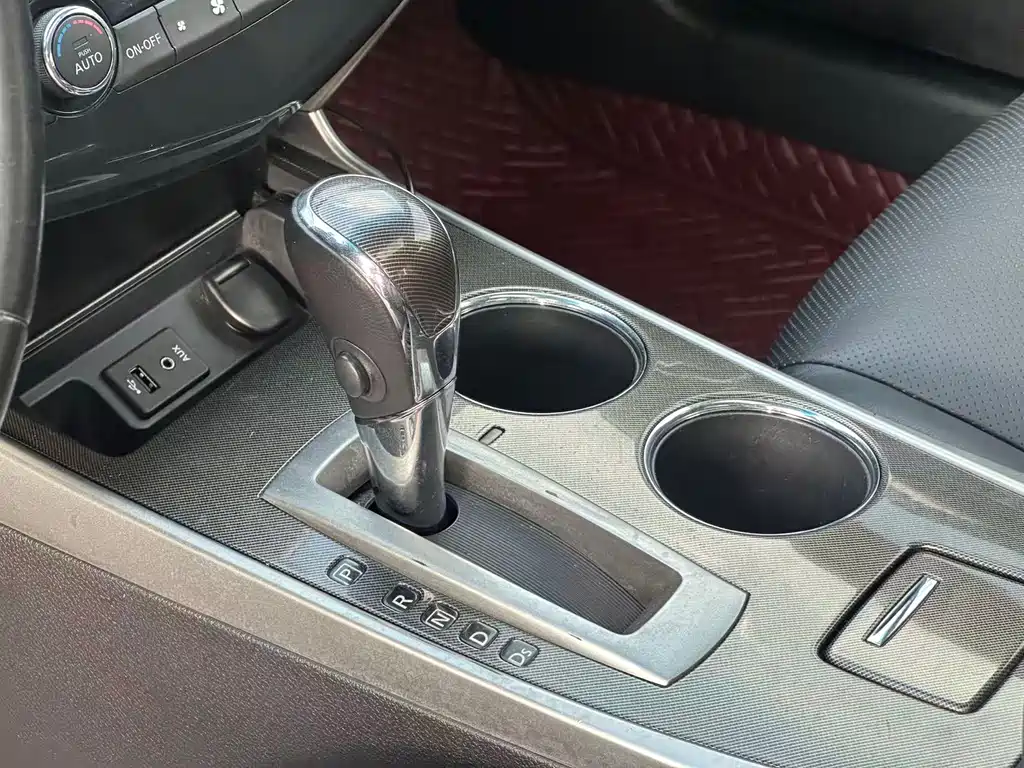 Nissan Teana 2015 — фото 17