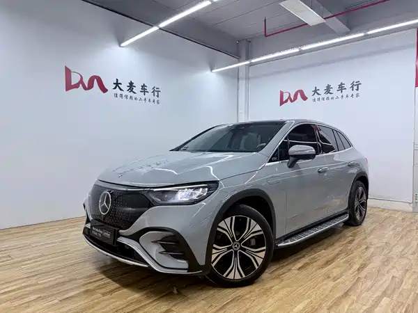 Mercedes-Benz EQE SUV 2023