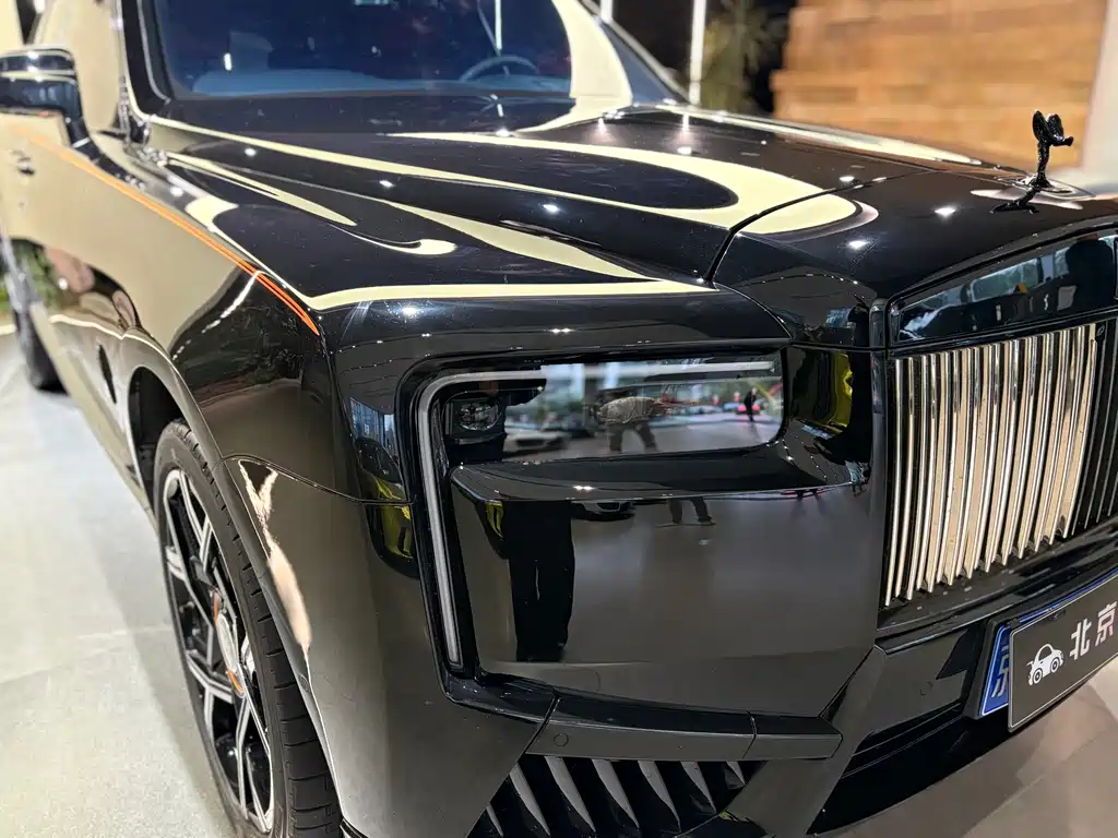 Rolls-Royce Cullinan 2020 — фото 26