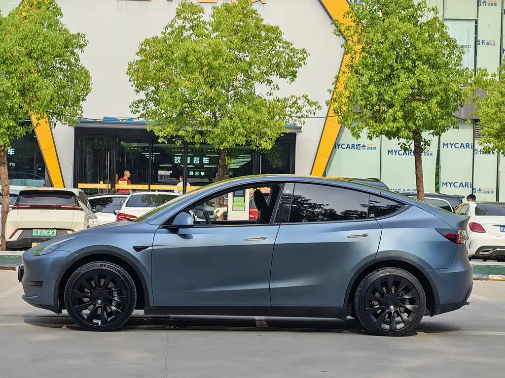 Tesla Model Y 2022 — фото 4