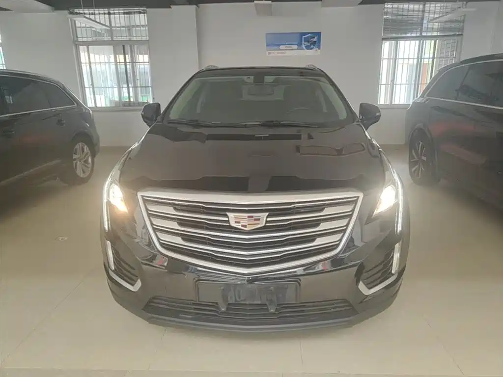 Cadillac XT5 2018 — фото 3