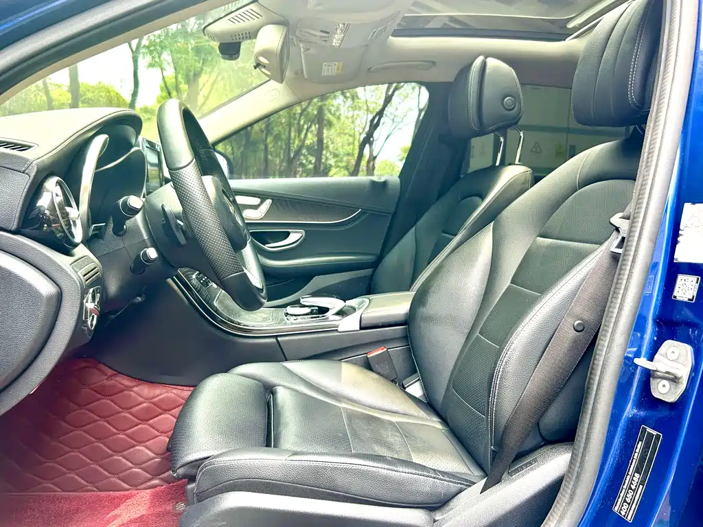 Mercedes-Benz C-Class 2017 — фото 11