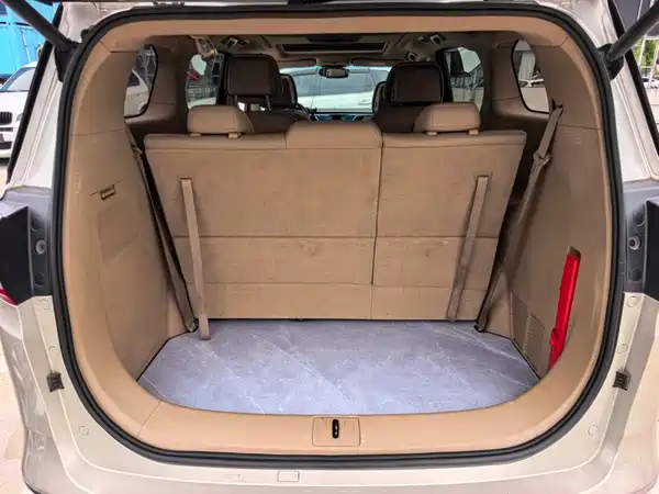 Buick GL8 2017