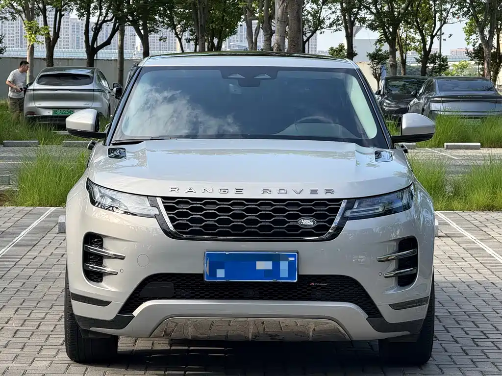 Land Rover Evoque 2024 — фото 2