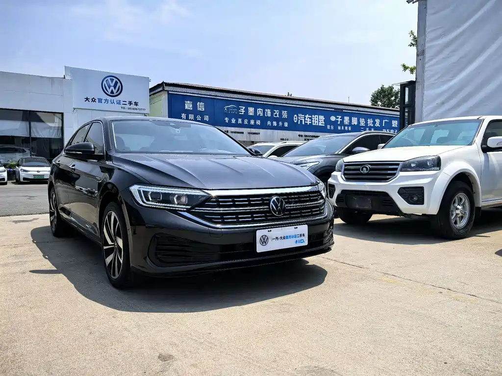 Volkswagen Sagitar 2023