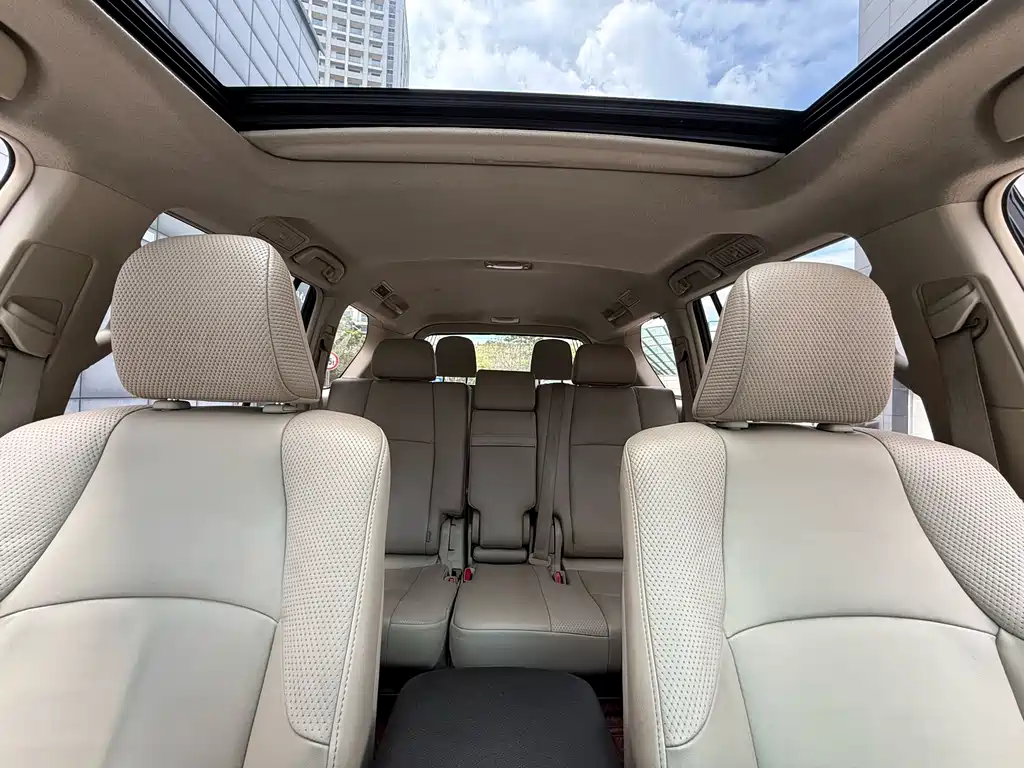 Toyota Prado 2014 — фото 12
