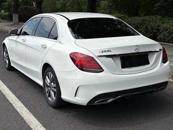 Mercedes-Benz C-Class 2019