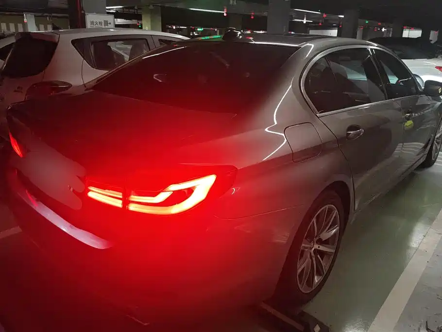 BMW 5 Series 2019