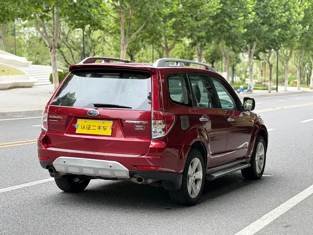 Subaru Forester 2011 — фото 23