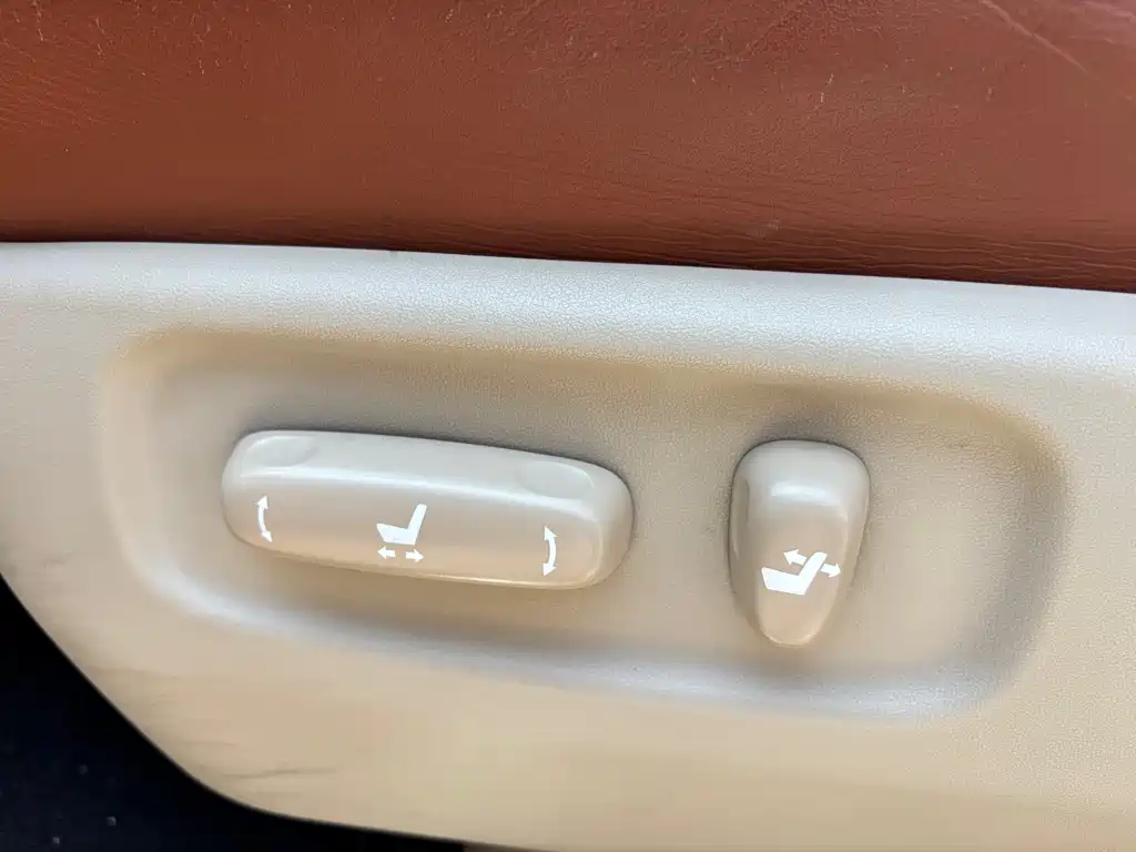 Toyota Land Cruiser 2015 — фото 20