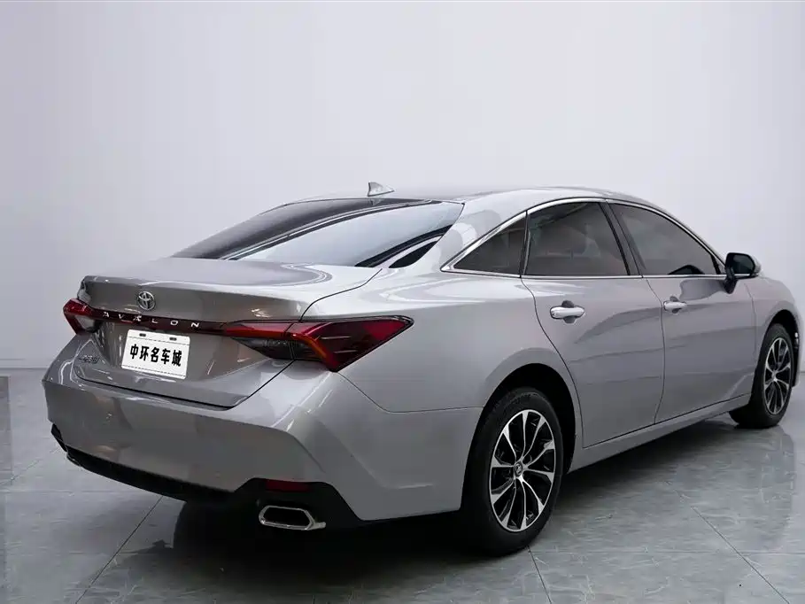 Toyota Avalon 2024 — фото 17