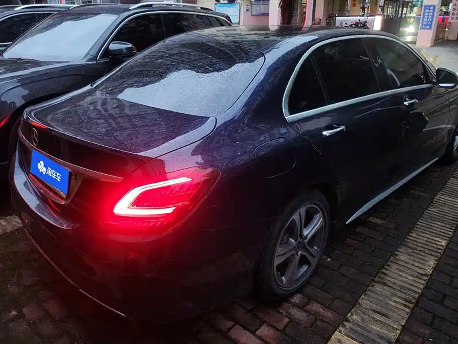 Mercedes-Benz C-Class 2019