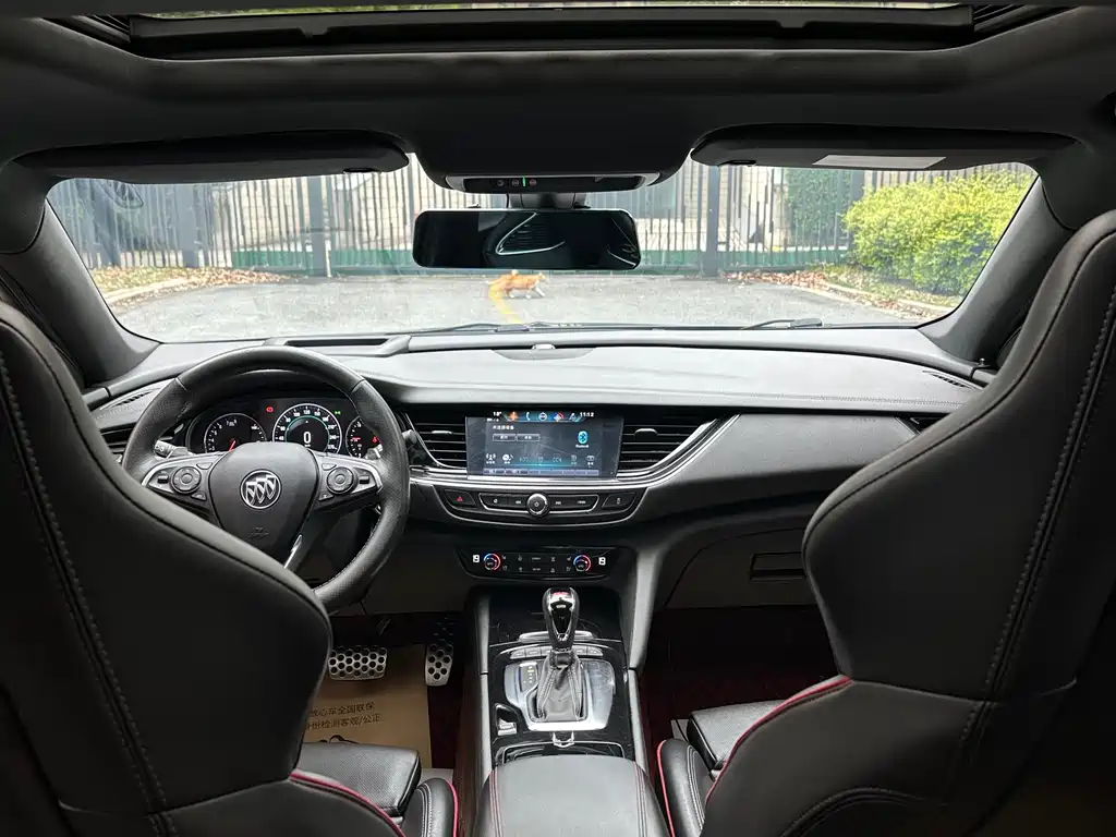 Buick Regal 2019 — фото 14