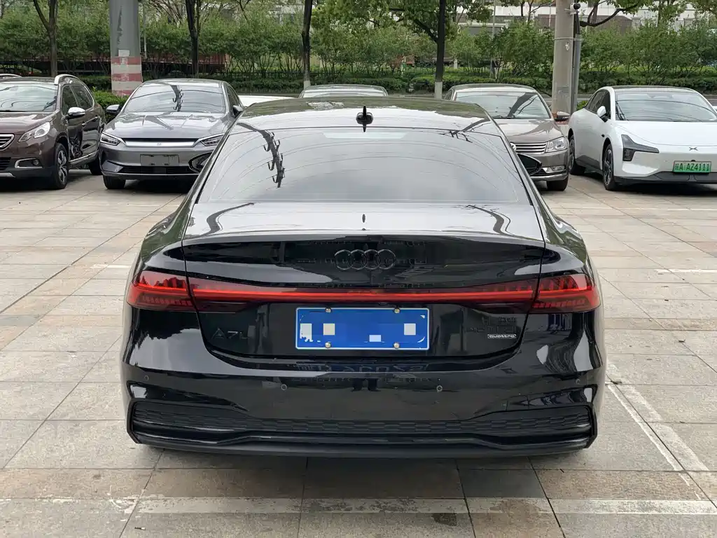 Audi A7L 2023 — фото 4