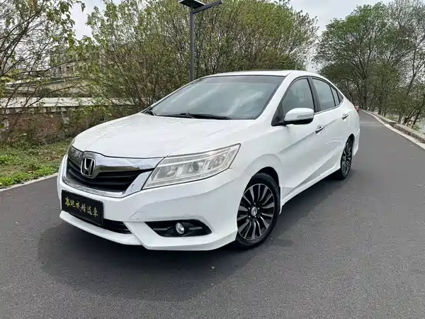Honda Crider 2015