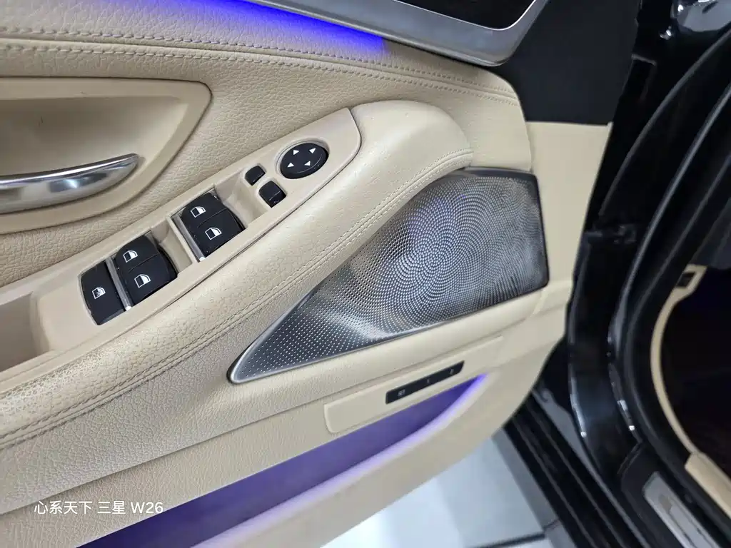 BMW 5 Series 2015 — фото 7
