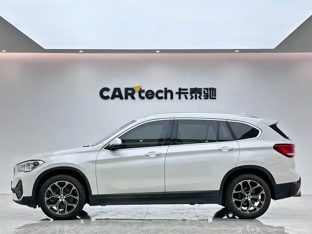 BMW X1 2023 — фото 2