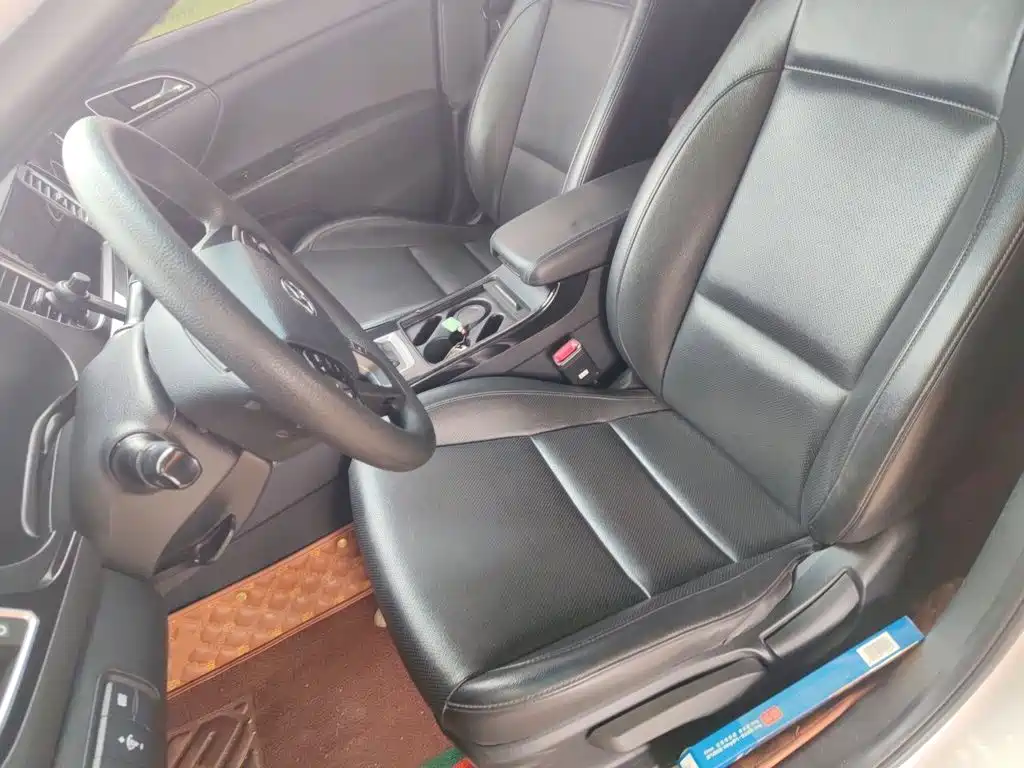 Hyundai Mistra 2014 — фото 12
