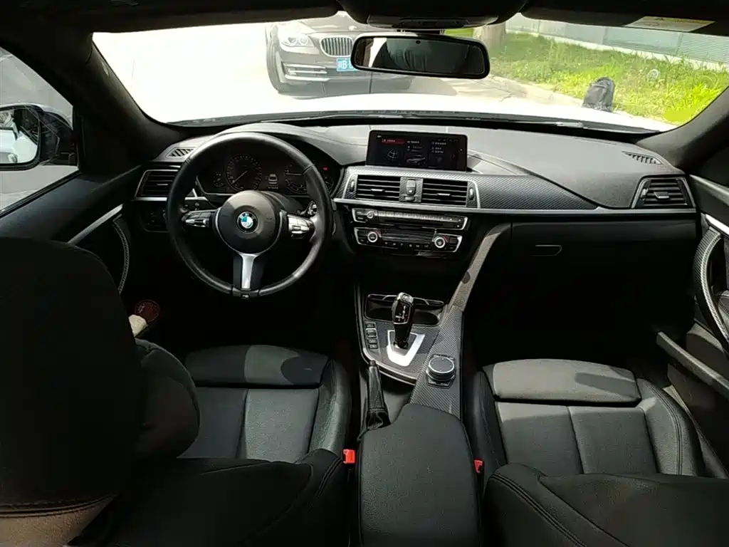 BMW 3 Series GT 2019 — фото 10
