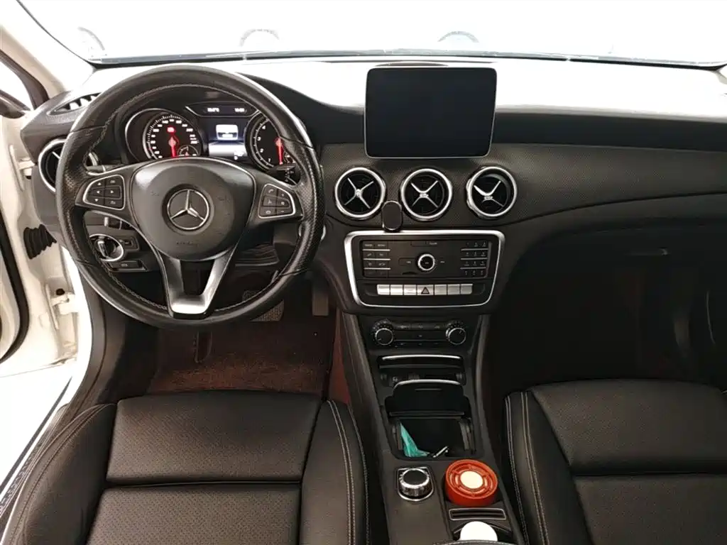 Mercedes-Benz GLA 2019 — фото 10