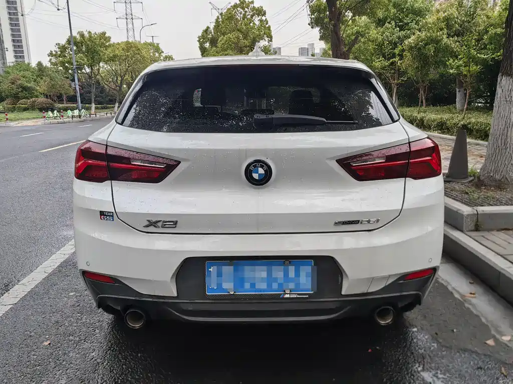 BMW X2 2023 — фото 9