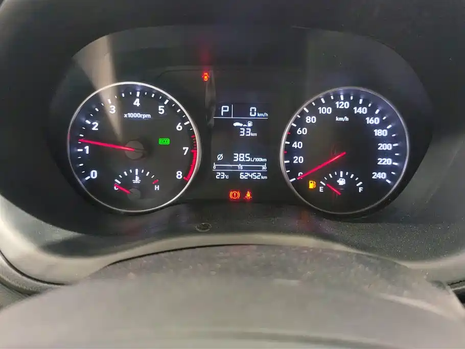 Hyundai Elantra 2022 — фото 14