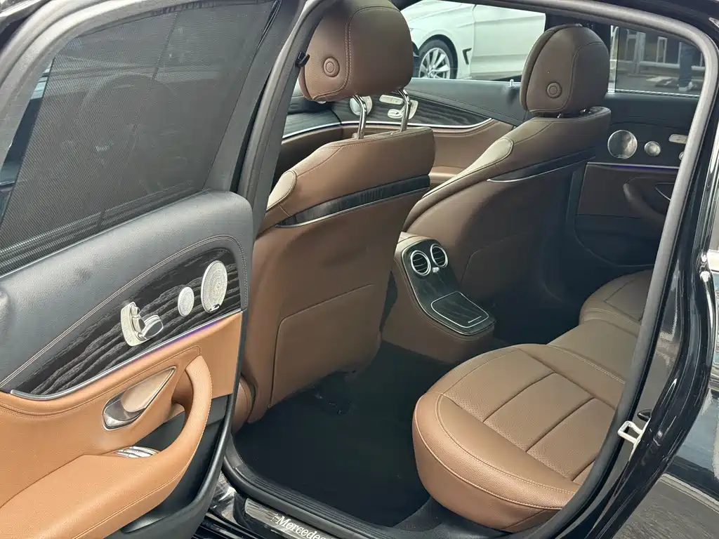 Mercedes-Benz E-Class 2020 — фото 5