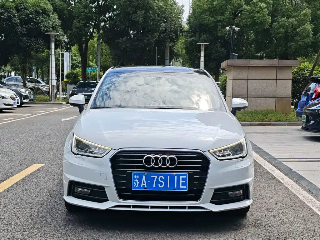 Audi A1 2016