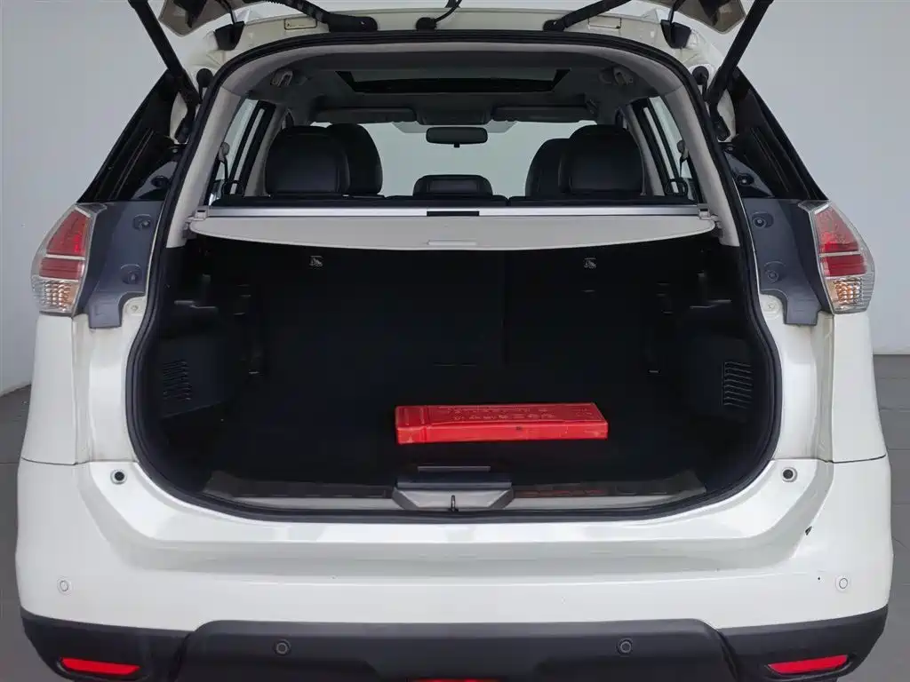 Nissan X-Trail 2014 — фото 16