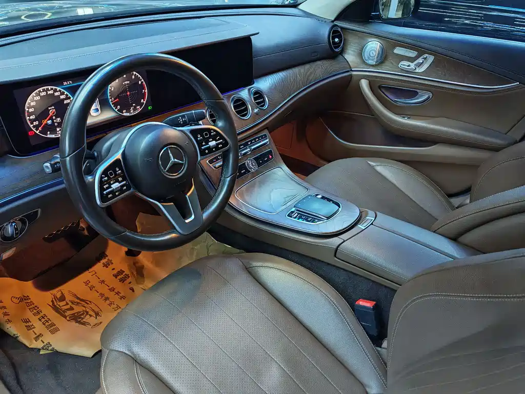 Mercedes-Benz E-Class 2019 — фото 5