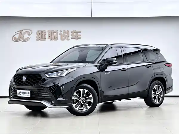 Toyota Crown Kluger 2022