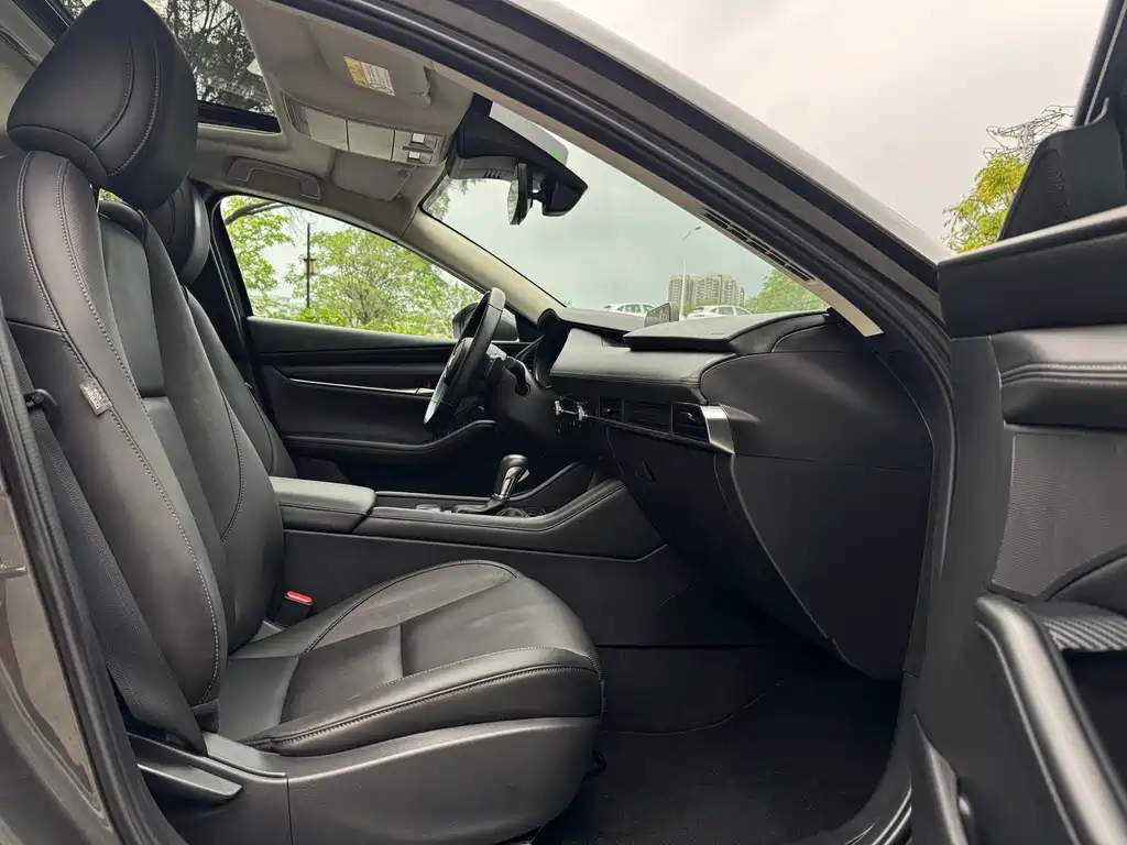 Mazda 3 Angkesela 2023