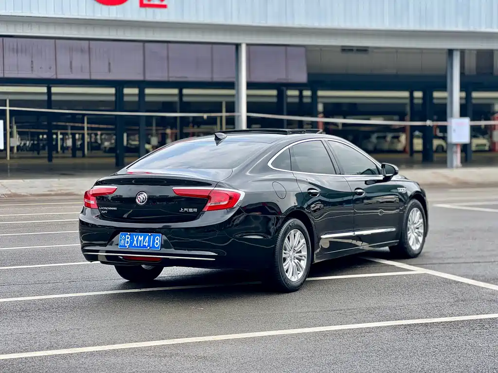 Buick LaCrosse 2019 — фото 5