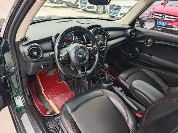 MINI 2017
