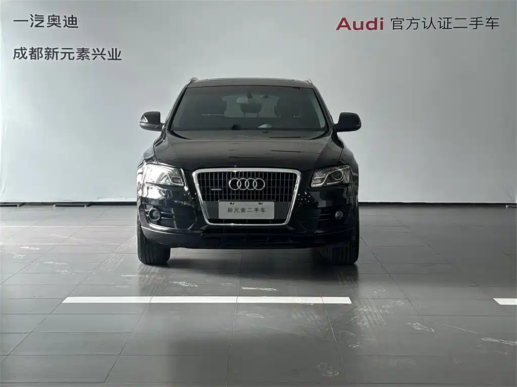 Audi Q5 2010 — фото 2