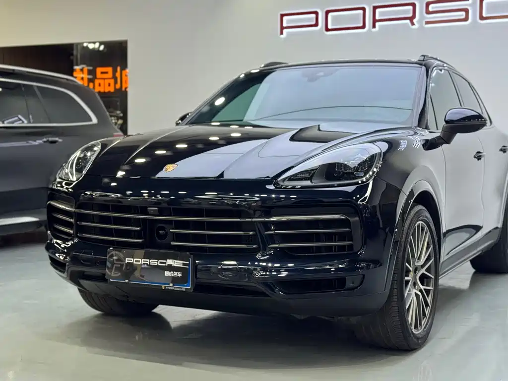 Porsche Cayenne 2023 — фото 14