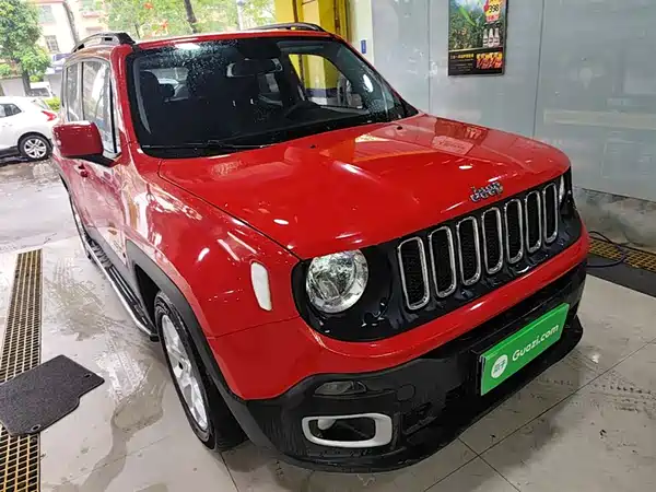 Jeep Freeman 2018
