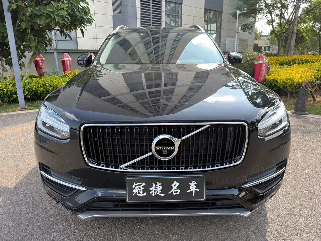 Volvo XC90 2016 — фото 12