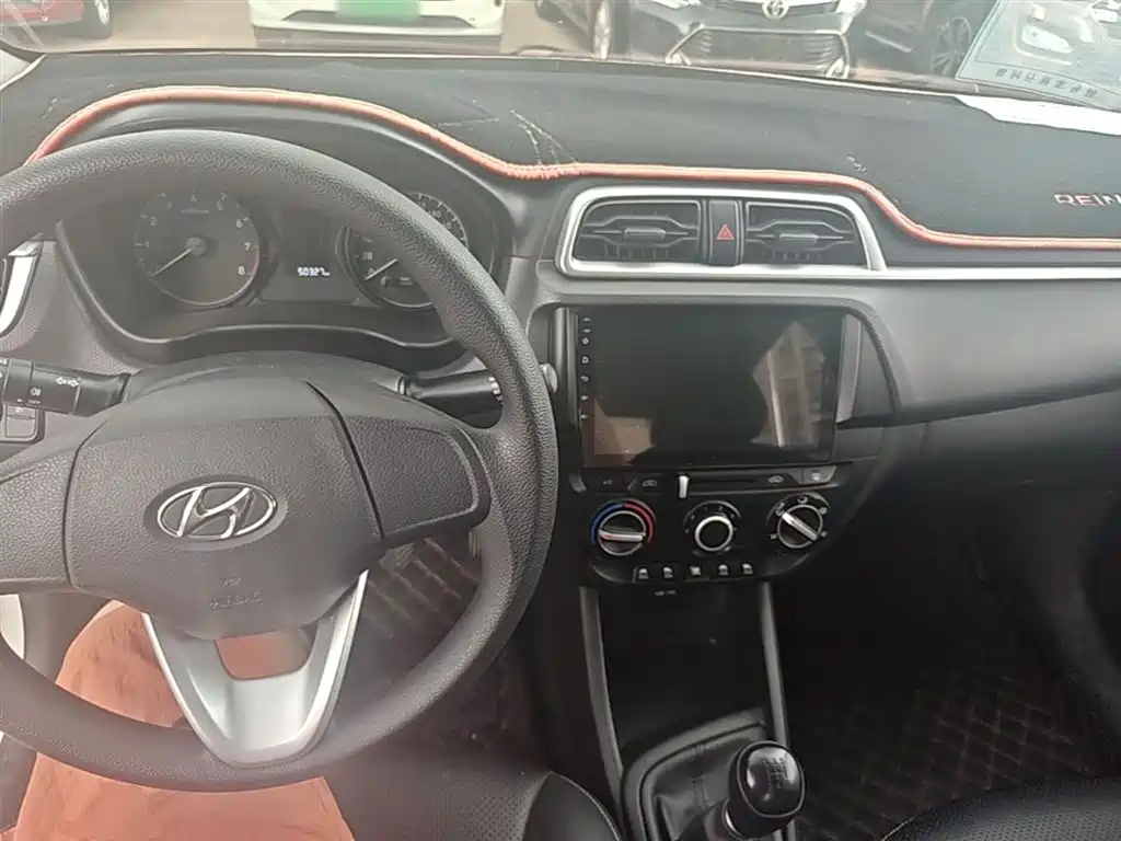 Hyundai Verna 2021 — фото 10