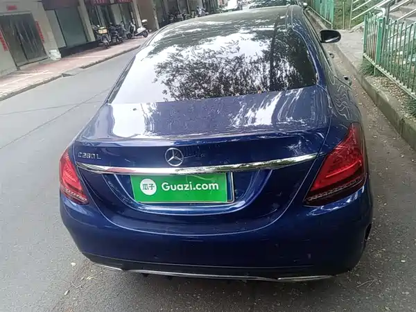Mercedes-Benz C-Class 2019