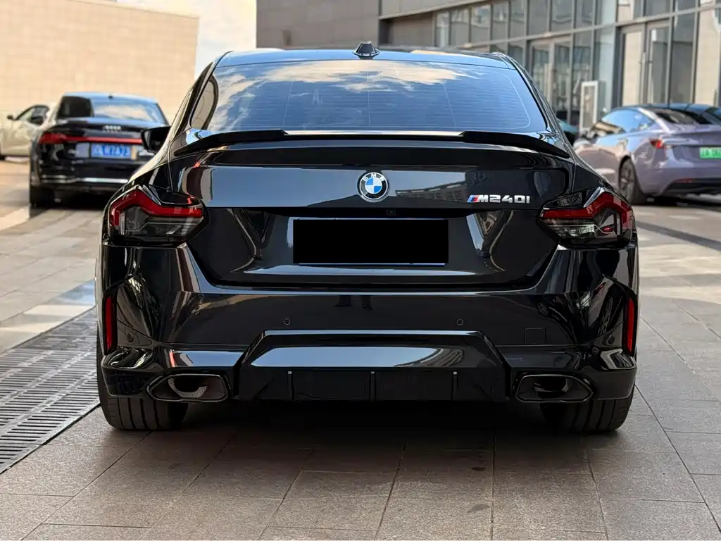 BMW M240i 2026 — фото 4