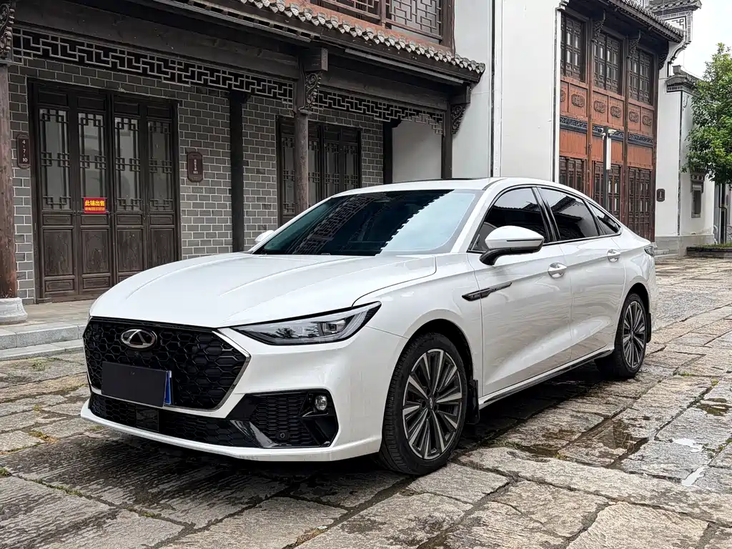 Chery Arrizo 8 PRO 2025 — фото 1