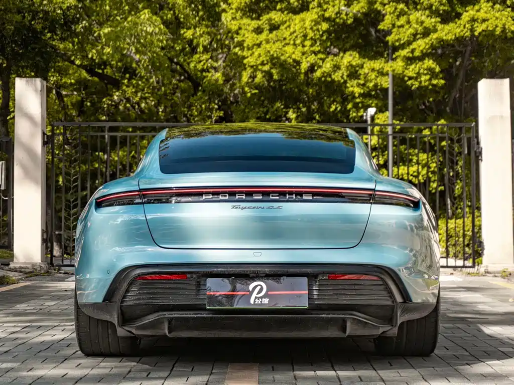 Porsche Taycan 2020